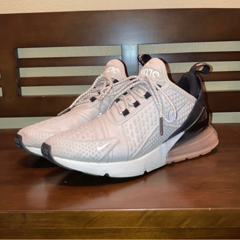 nike air max 270s